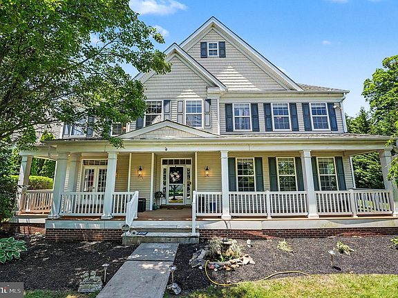 2nd image of 3836 Taylortown Rd