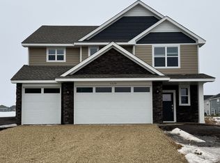 7224 183rd St W, Lakeville, MN 55044