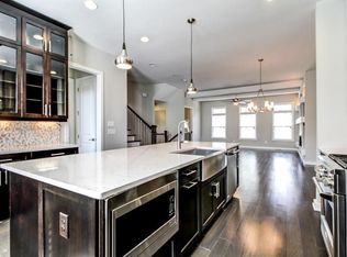 821 Canterbury Overlook, Atlanta, GA 30324