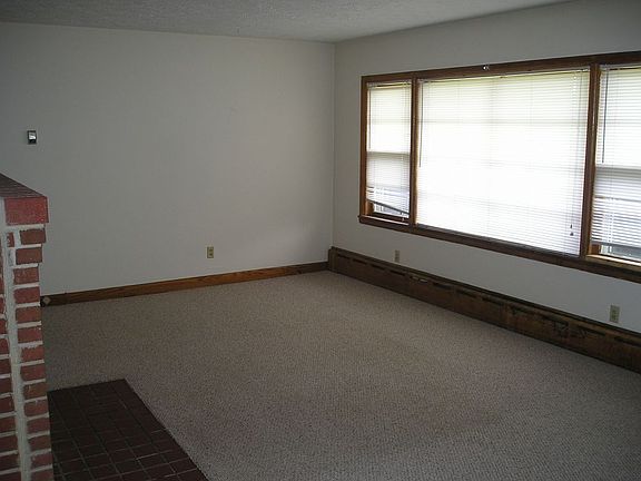 2nd image of 2228 John Wayland Hwy