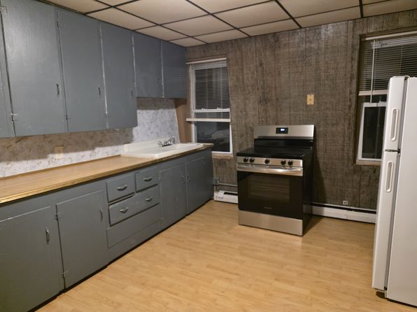 672 Providence St APT 3