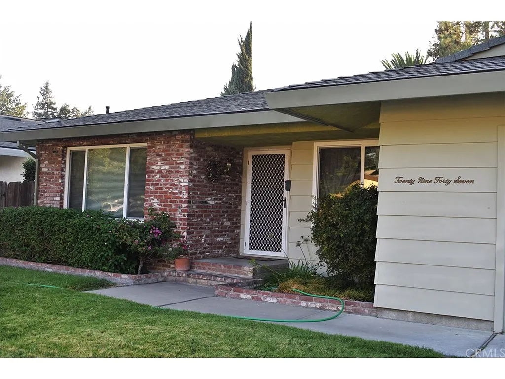 2947 Lakewood Ct photo 1
