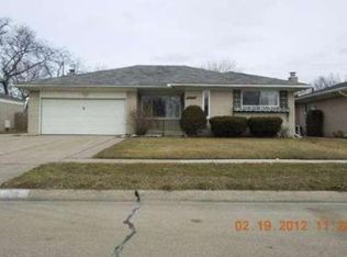 11753 Highland Dr, Warren, MI 48089