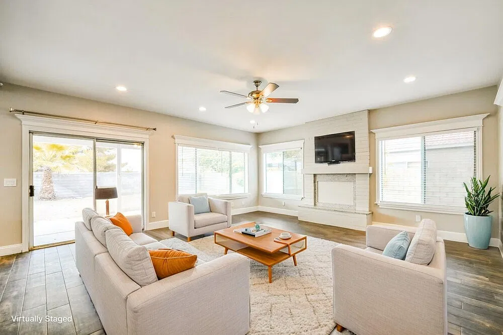 5 bed, 3.0 bath, 2330 sqft, $4,230 — Photo 4