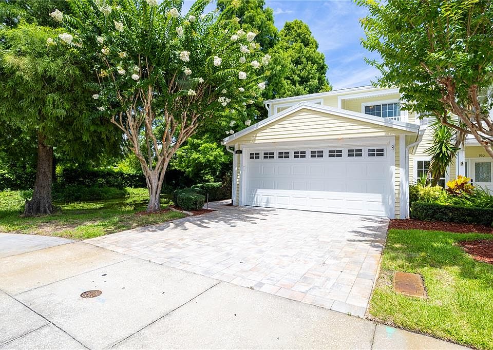 1st image of 932 Woodbridge Ct