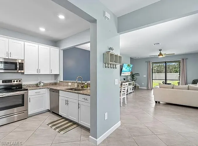 14129 Pine Lodge Ln — Photo 8