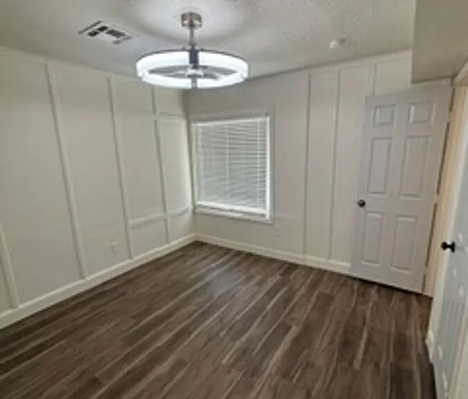 502 E Cody Dr — Photo 21