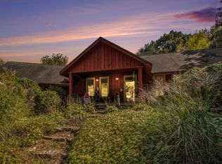 379 N Benton Center Rd, Benton Harbor, MI 49022