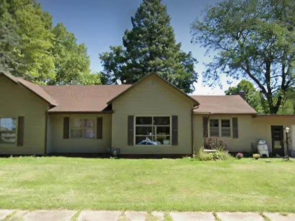 915 N Spruce St, Creston, IA 50801