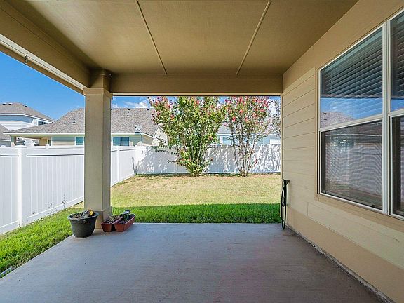 5th image of 5025 Harney Dr #11