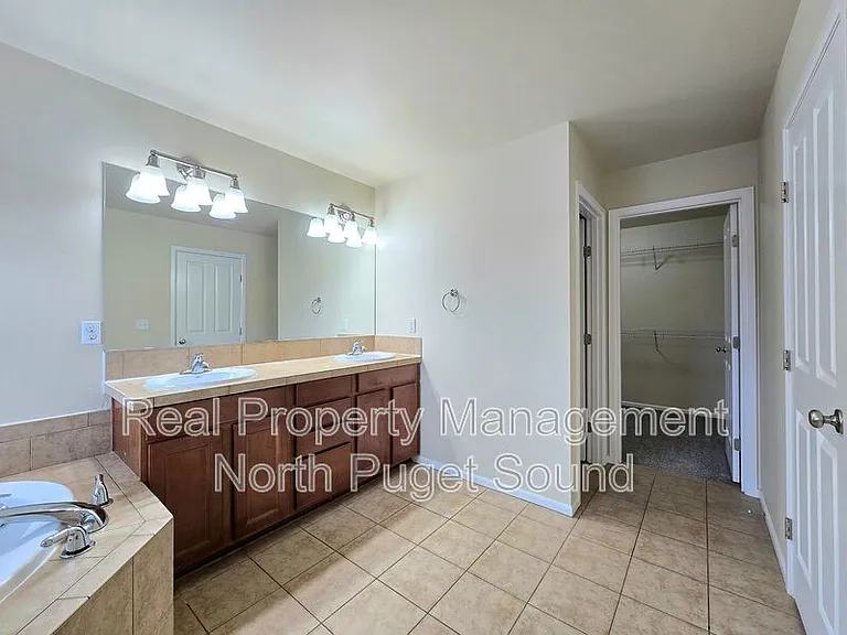 7620 13th St SE — Photo 16