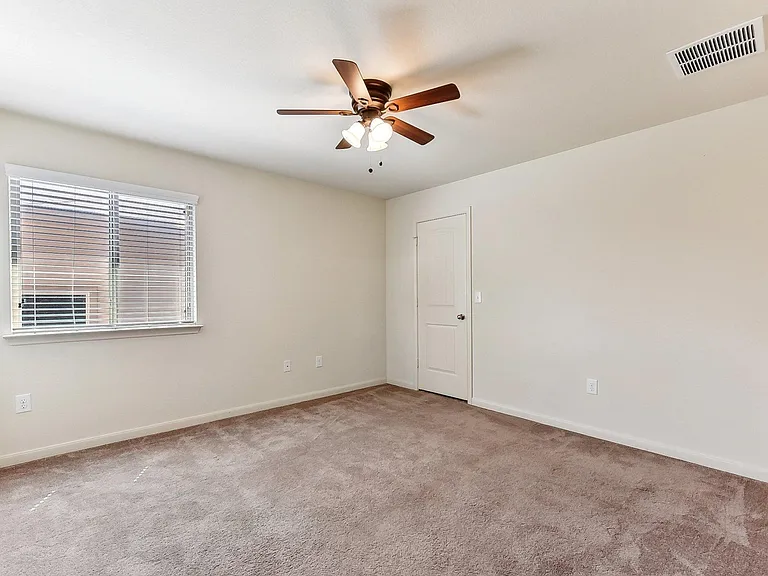 310 Potters Peak Way — Photo 12