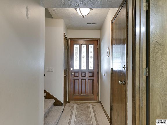 3rd image of 9314 Y St