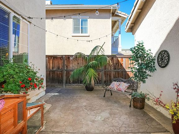 2nd image of 1041 Brightwood Dr