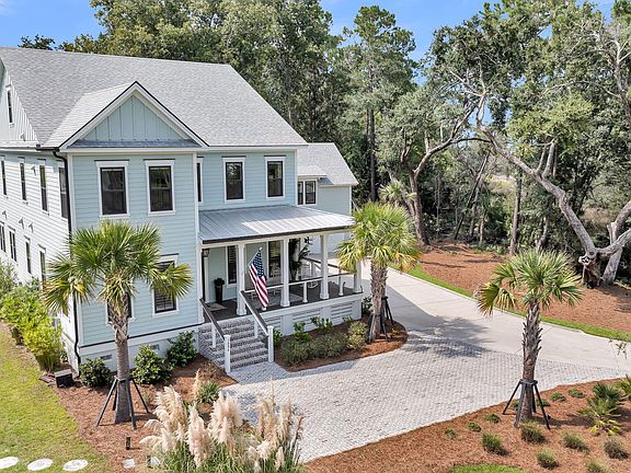 4th image of 3894 Sawyers Island Dr