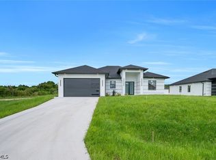 3620 6th St SW, Lehigh Acres, FL 33976