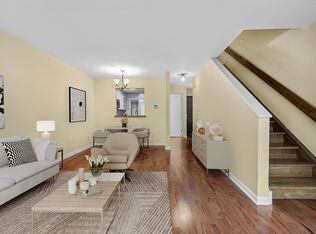 115 Flax Hill Rd APT 9, Norwalk, CT 06854