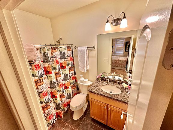 5th image of 54639 Burdette St
