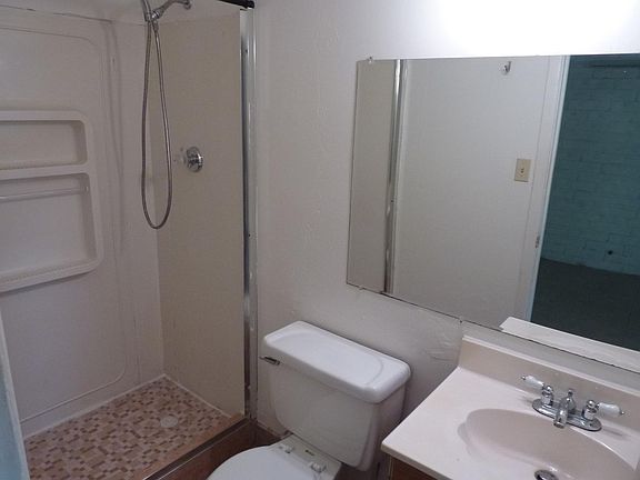 3rd image of 1431 S Normount Pl