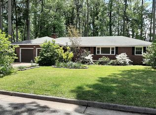5329 Gale Dr, Virginia Beach, VA 23464