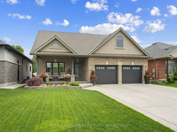 7245 Optimist Ln, Niagara Falls, ON L2E 0B3