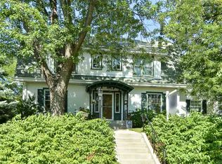 931 Bayless Ave, Saint Paul, MN 55114