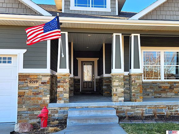 2nd image of 9249 Fairbanks Ct