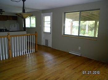 3rd image of 980 W 7th Avenue Dr