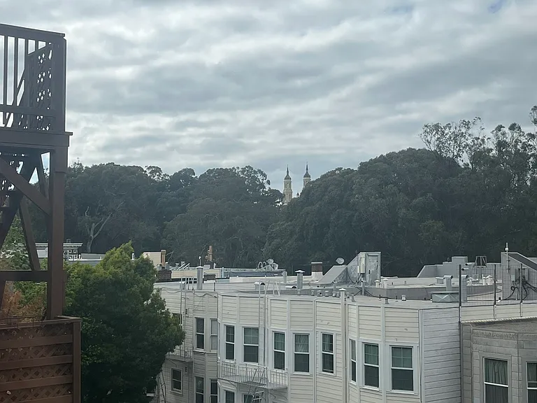 Page St — Photo 10