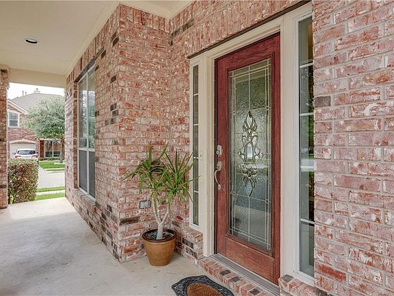 3rd image of 702 Green Vista Ct