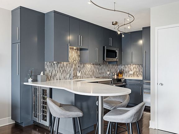 5th image of 1550 N Lake Shore Dr APT 23F