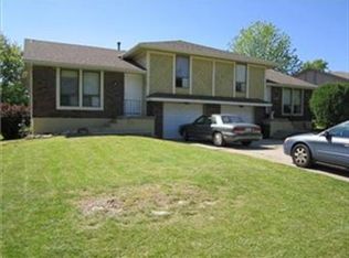 2121 NW 6th Ter, Blue Springs, MO 64014