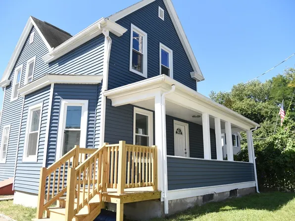 15 Riverview Pl, Chicopee, MA 01013