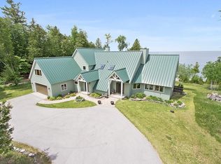 642 N Harbour Dr, Ellison Bay, WI 54210