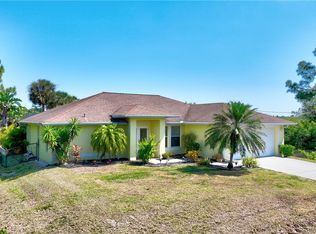 107 Paddock St, Lehigh Acres, FL 33974