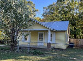 2447 Scotty Parker Rd, Portland, TN 37148