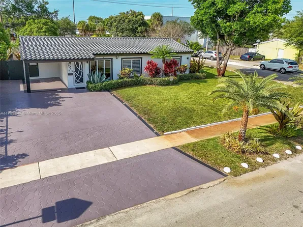 7011 Raleigh St, Hollywood, FL 33024