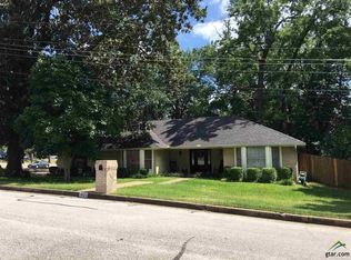 1823 Glen Arbor St, Tyler, TX 75703