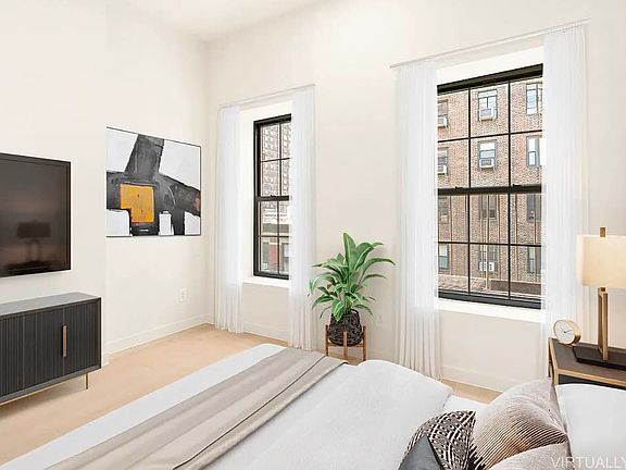 5th image of 163 E 89th St #5B