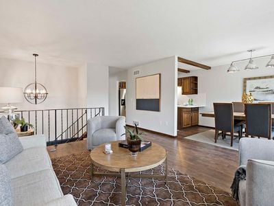 7310 Pontiac Cir, Chanhassen, MN, 55317