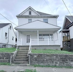 818 E Park Ave, Fairmont, WV, 26554