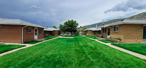 355 E Pages Ln Photo 1