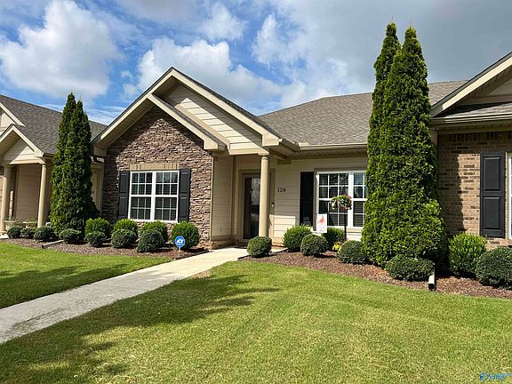 2nd image of 128 Moore Farm Cir NW #128