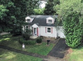 516 Kalamazoo St, Otsego, MI 49078