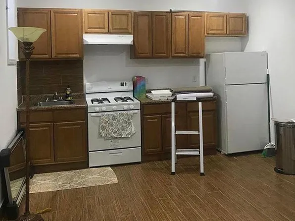 716 Morris Park Ave Frnt 2, Bronx, NY 10462