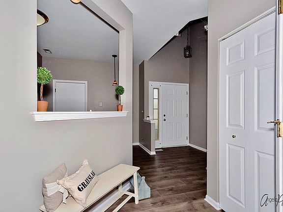 3rd image of 72 Pimlico Ct