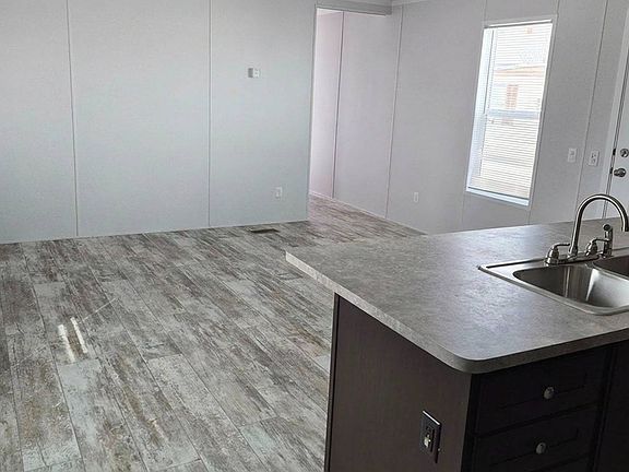 4th image of 12497 Rose Dr Lot 43