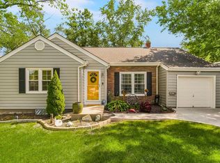 301 SE 7th St, Lees Summit, MO 64063
