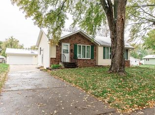 502 12th St SE, Altoona, IA 50009