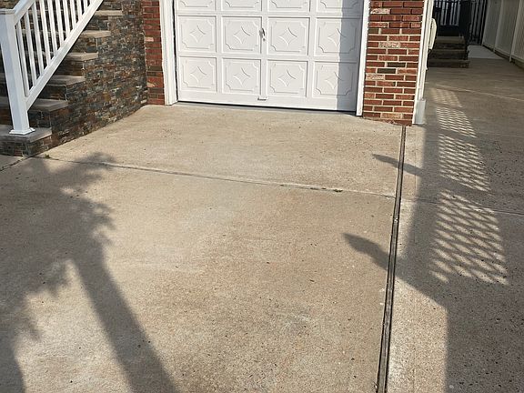 2nd image of 59 Willowwood Ln #A
